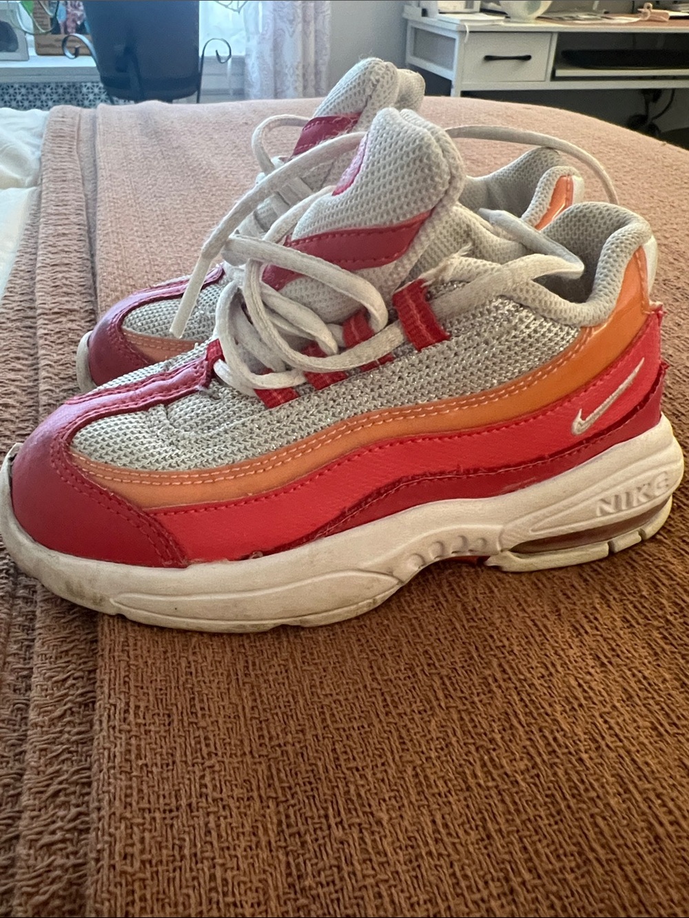 Nike Kids Airmax Sneakers- size 9